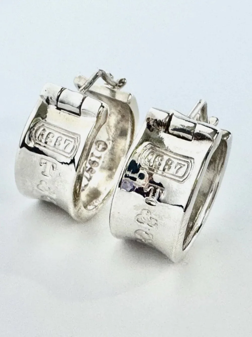 Vintage Tiffany & Co 1837 Sterling Silver Hoop Earrings 925 © 1997 Wide Huggie